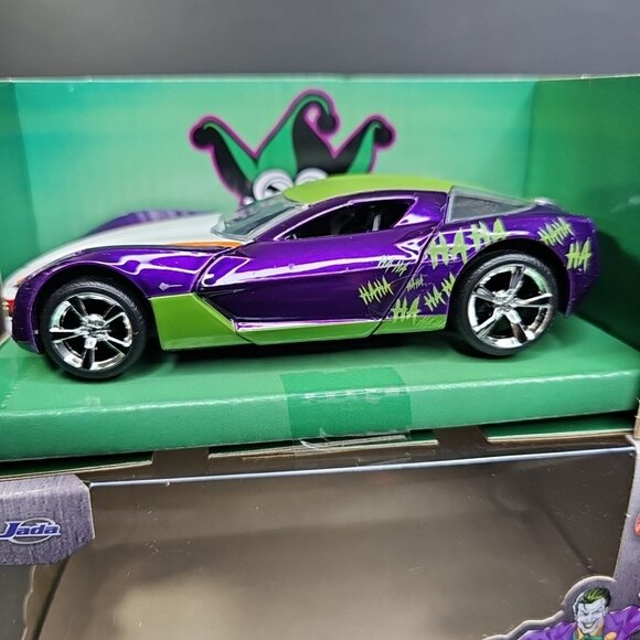 Jada 1/32 Joker 2009 Chevy Corvette Stingray Batman DC Comics Diecast CN - Picture 2 of 14